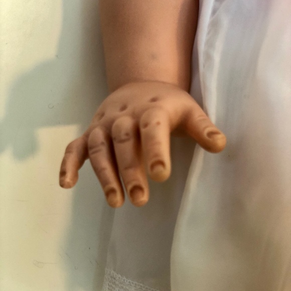 Mid Century Vintage Baby Doll. - Picture 5 of 10